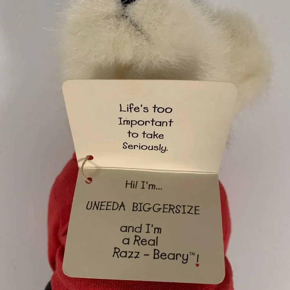 NWT Boyds Bear Uneeda Biggersize Plush Razz-Beary Super Cute & Funny Bear